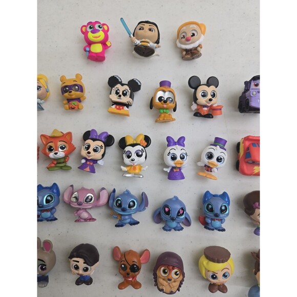 Disney Doorables Lot (43) Star Wars, Cars, Stitch, Mickey & Friends - Picture 3 of 4